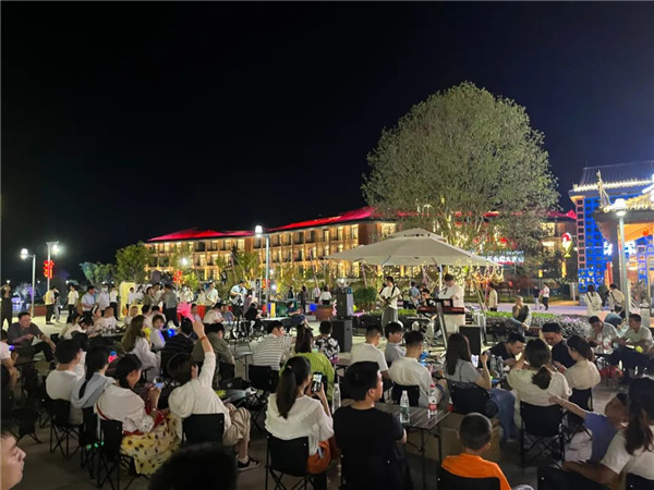 興商貿(mào) 促消費 惠民生！景德鎮(zhèn)這里的夜市很火爆！